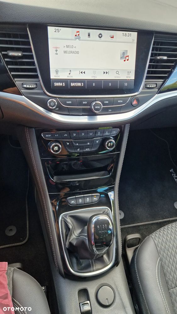 Opel Astra - 33