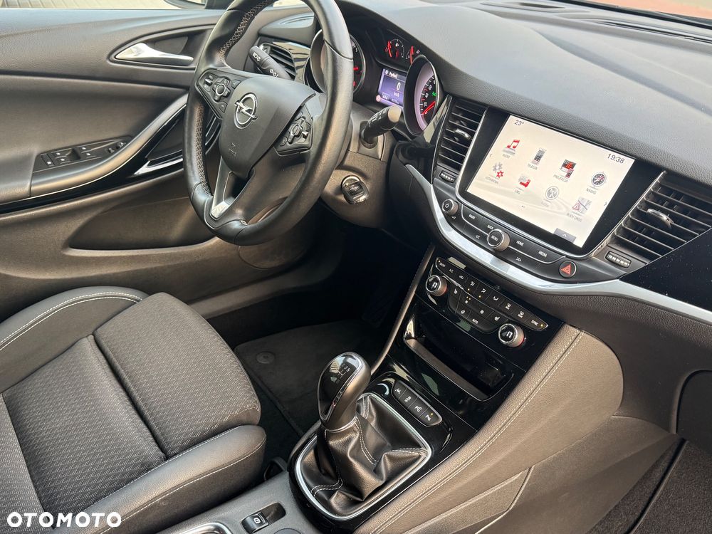 Opel Astra 1.4 Turbo Innovation - 30