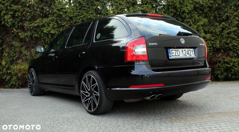 Skoda Octavia 2.0 TDI RS - 9
