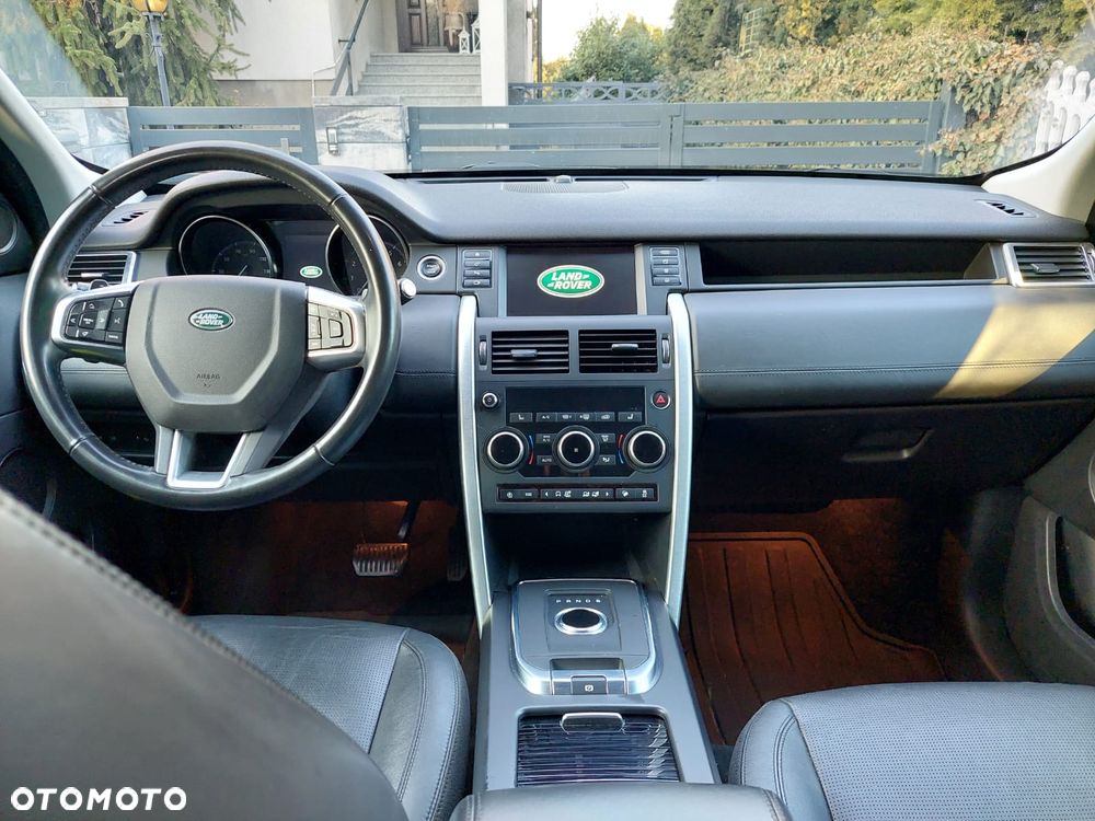 Land Rover Discovery Sport 2.0 Si4 HSE Luxury - 23