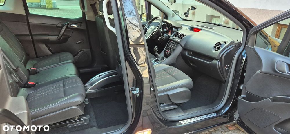Opel Meriva 1.4 150 Jahre - 14