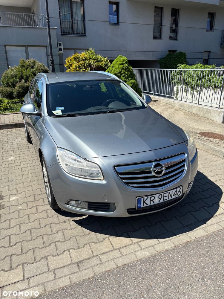 Opel Insignia - 1