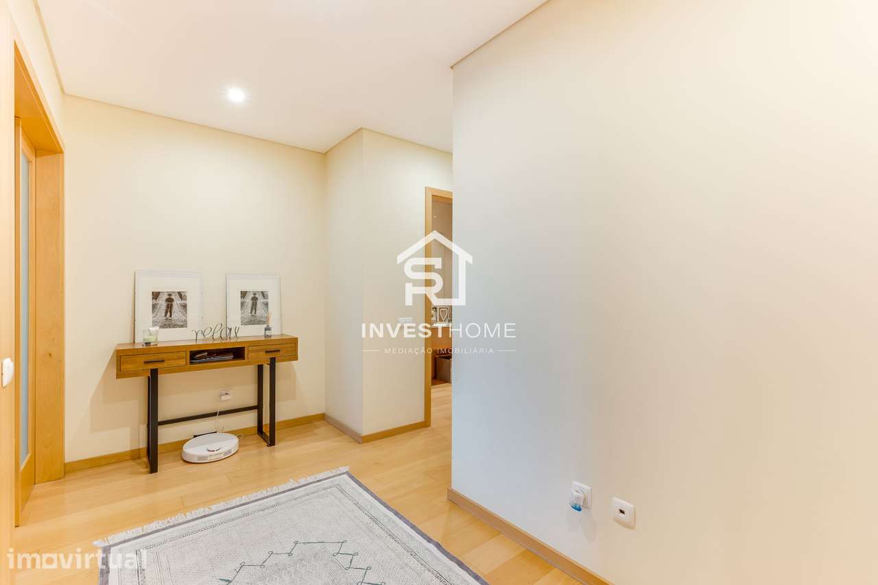 Apartamento T3 | 2 Frentes | Excelentes áreas | Varanda | Box - Grande imagem: 5/40