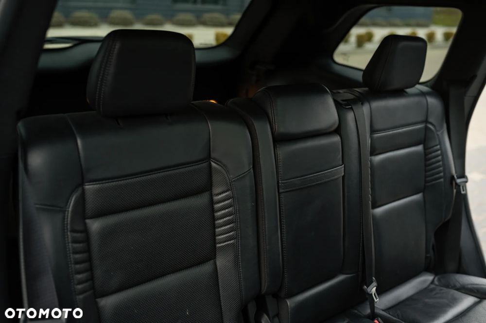 Jeep Grand Cherokee SRT - 33