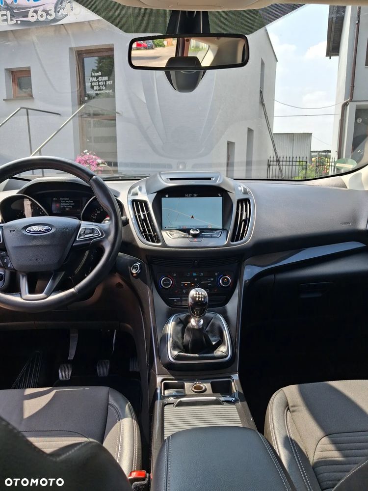 Ford Kuga - 14