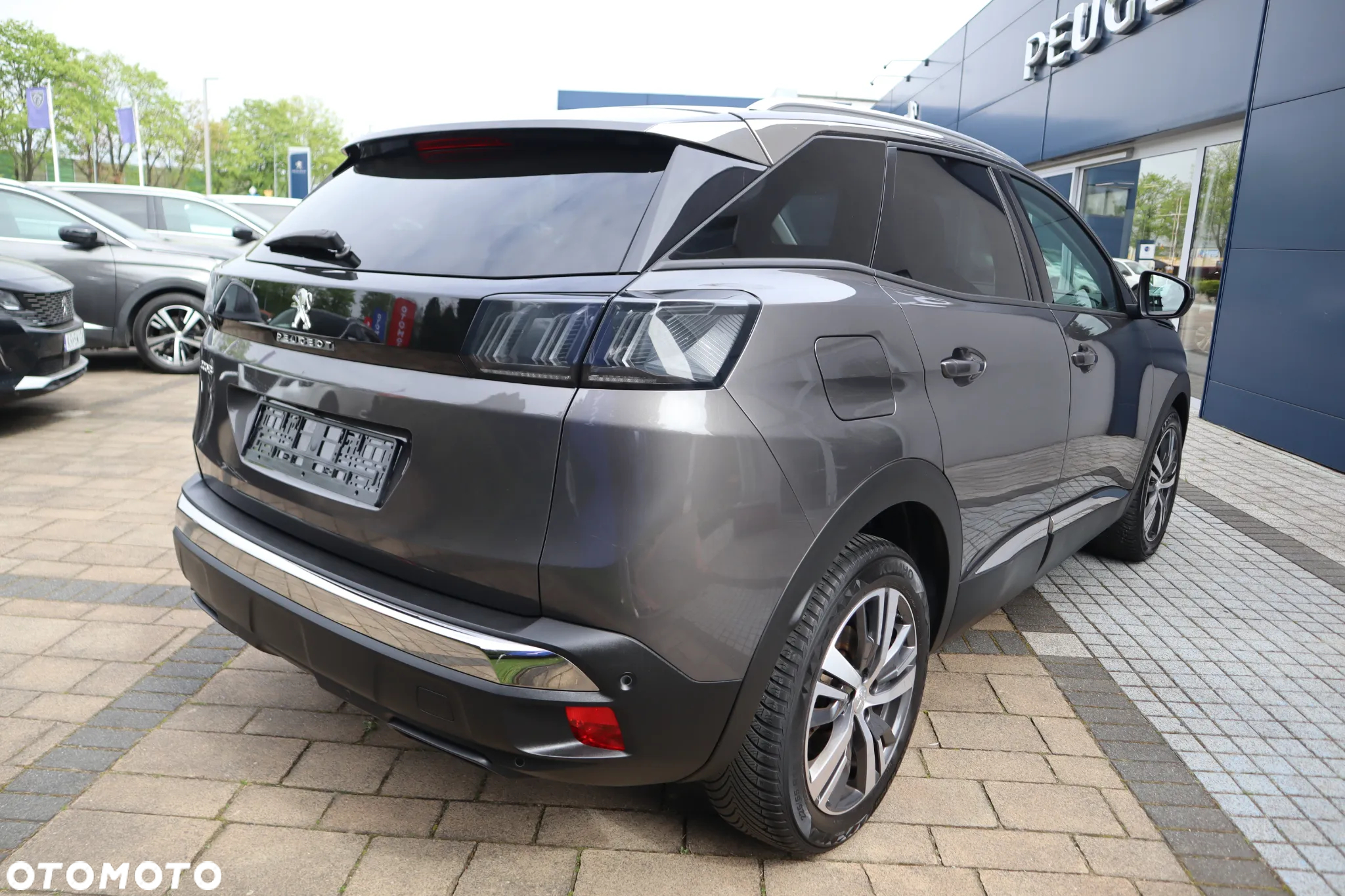 Peugeot 3008 1.5 BlueHDi Allure Pack S&S EAT8 - 10