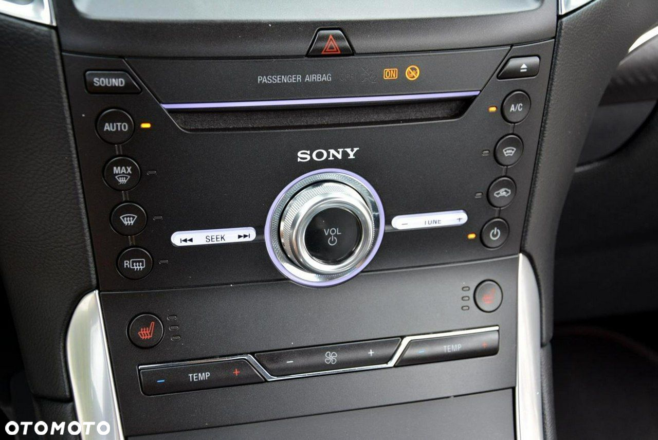 Ford S-Max - 32