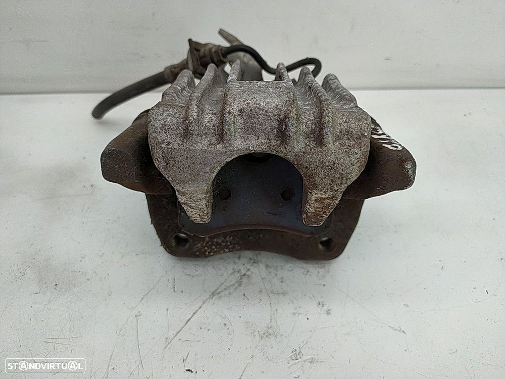 Pinça Tras Direita Seat Leon (1P1) - 4
