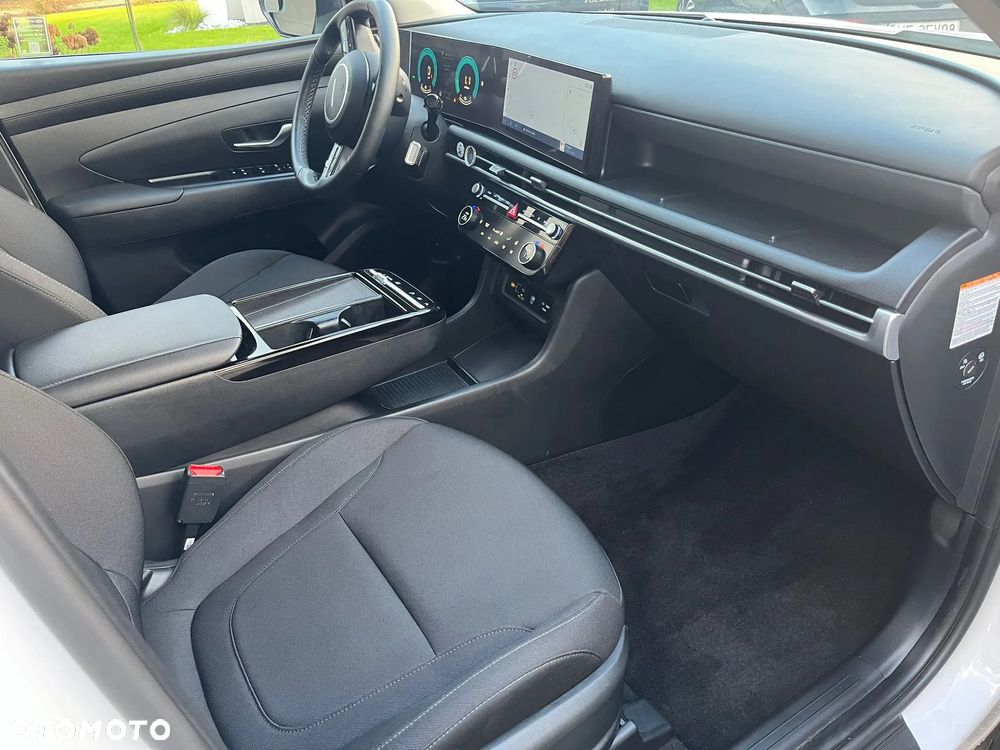 Hyundai Tucson 1.6 T-GDi HEV Smart 2WD - 24