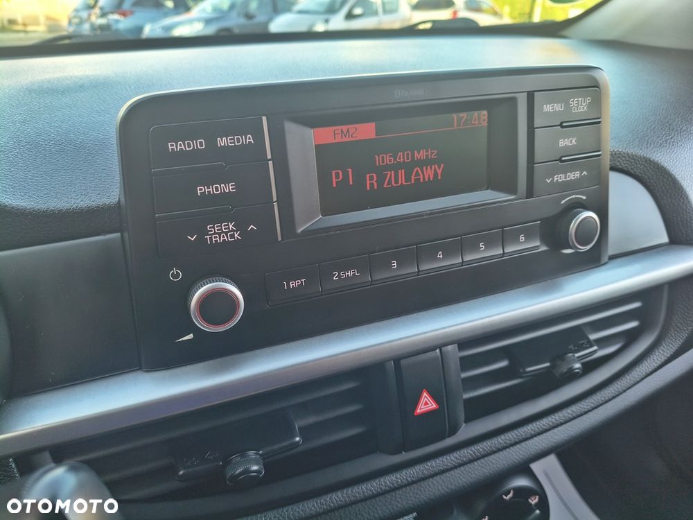 Kia Picanto 1.0 Attract - 21