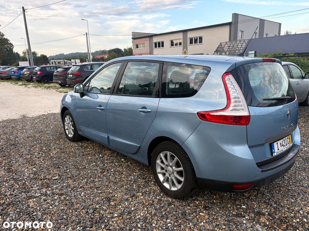 Renault Scenic 1.6 16V TomTom Edition - 8