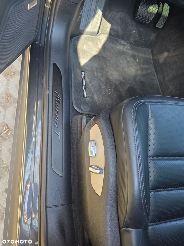 Porsche Macan T - 10