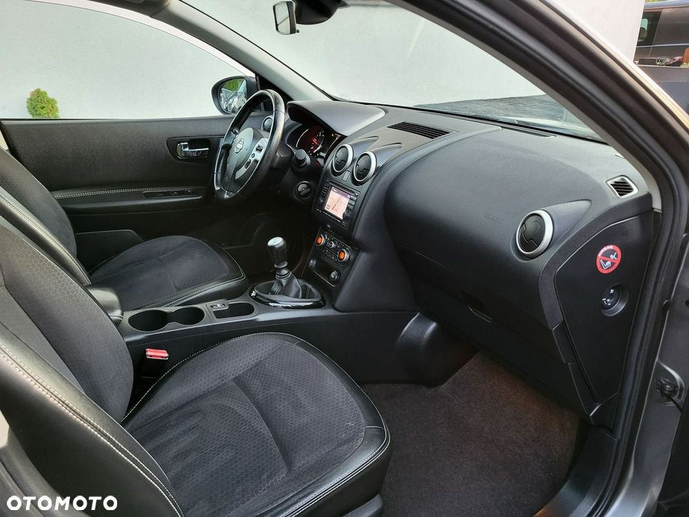 Nissan Qashqai - 10