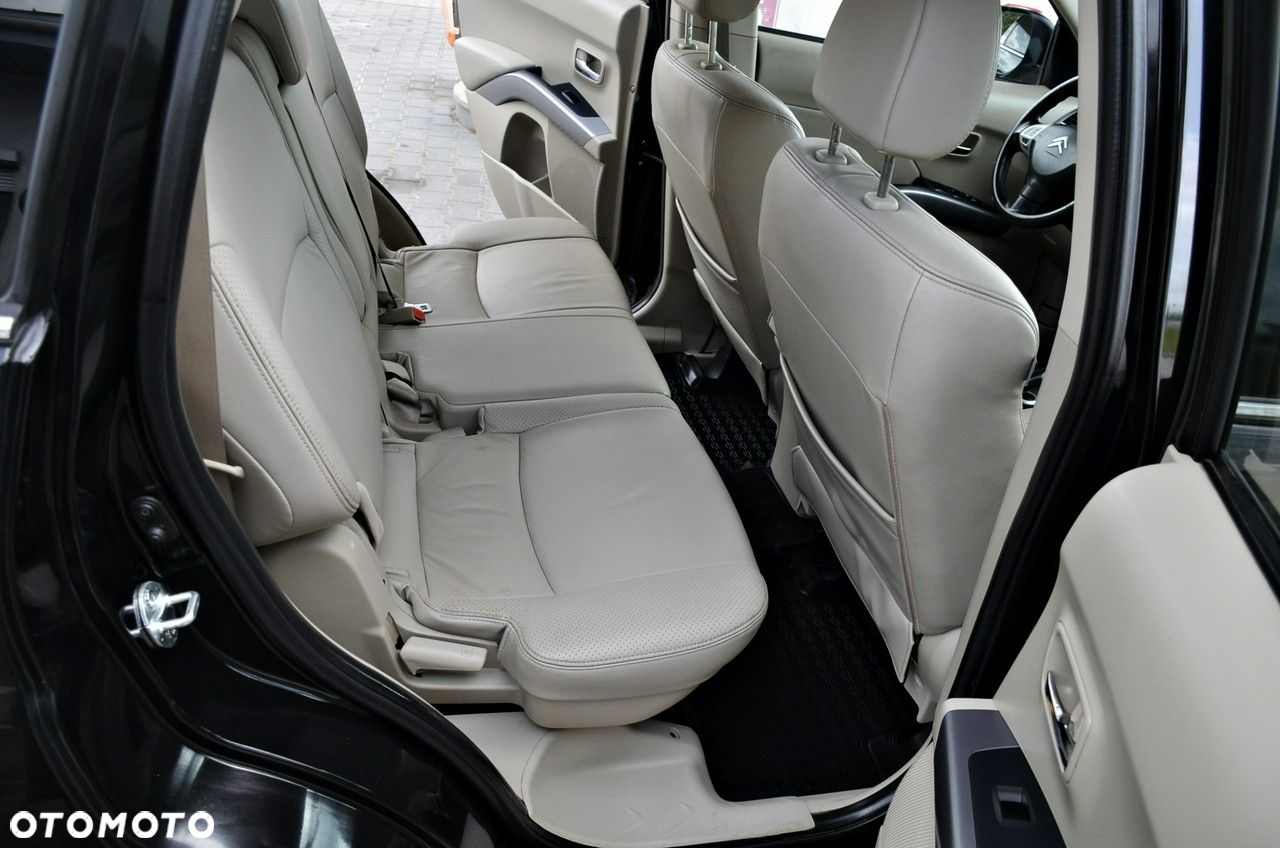Citroën C-Crosser - 23