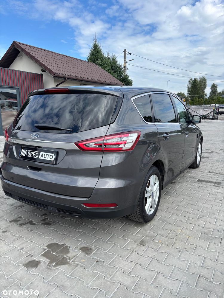 Ford S-Max 2.0 EcoBlue 4WD Titanium - 3