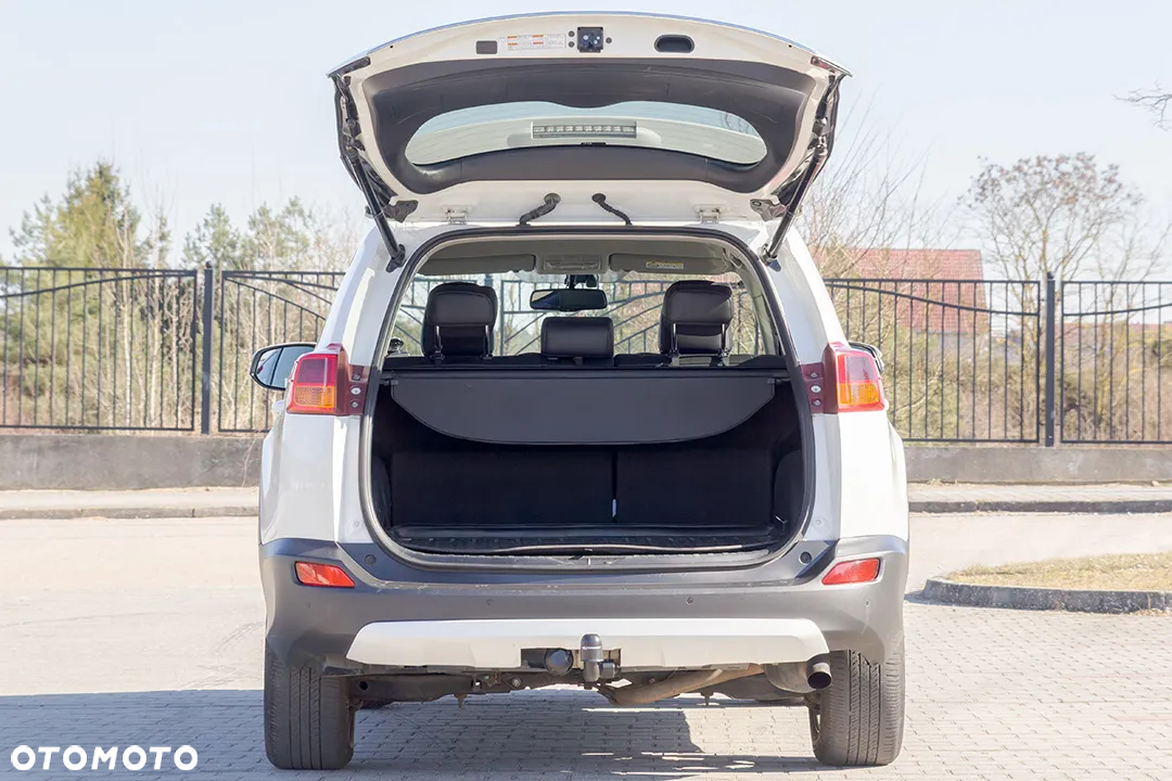 Toyota RAV4 2.0 Premium EU6 - 12