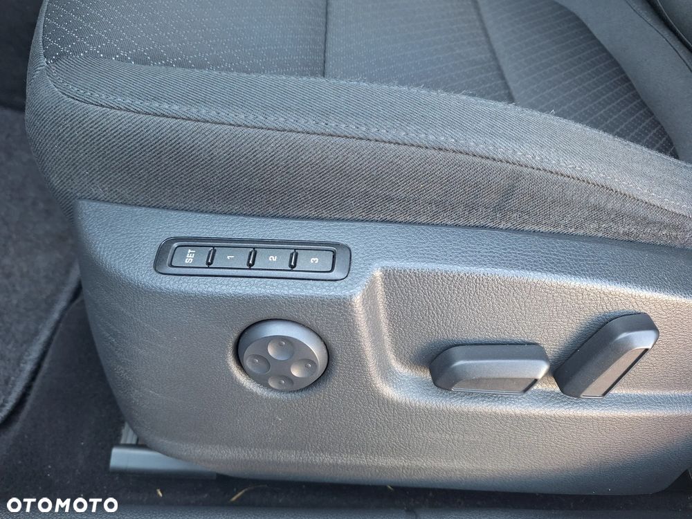 Skoda Superb 2.0 TDI Comfort - 21