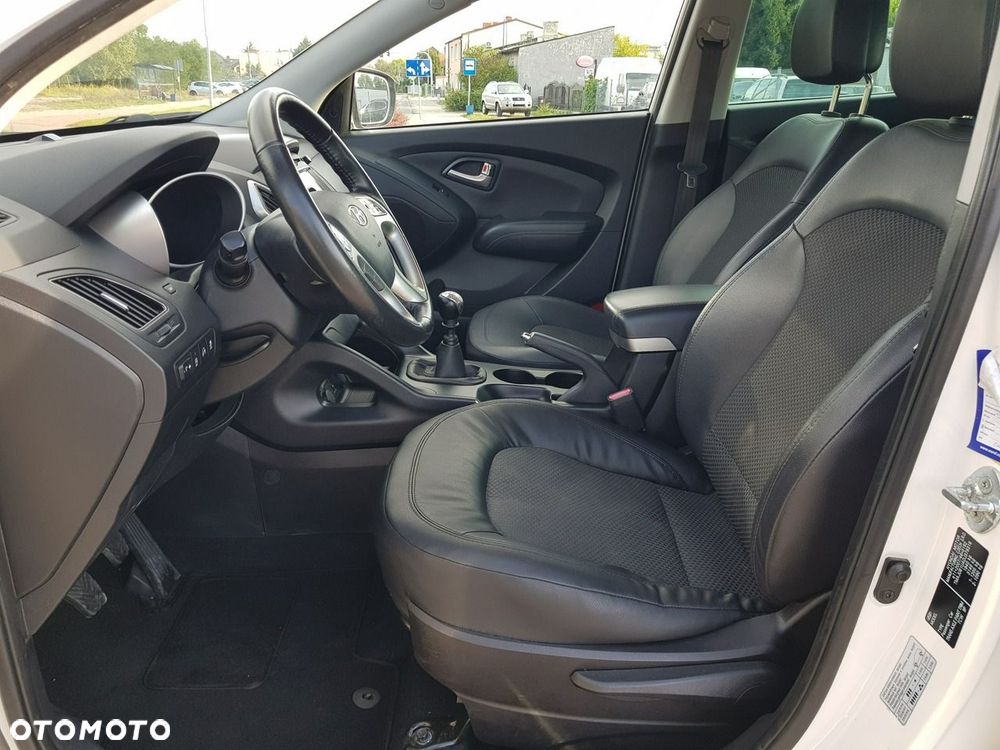 Hyundai ix35 1.7 CRDi Comfort 2WD - 11