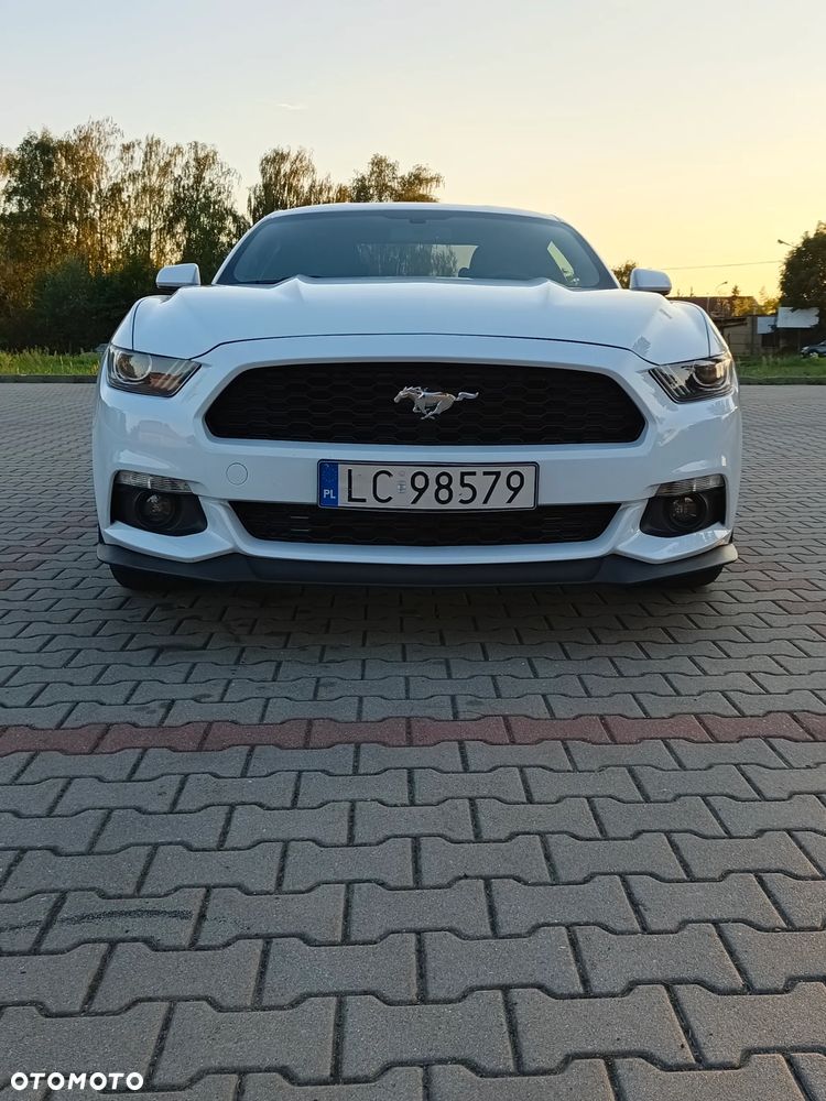 Ford Mustang 2.3 EcoBoost - 6