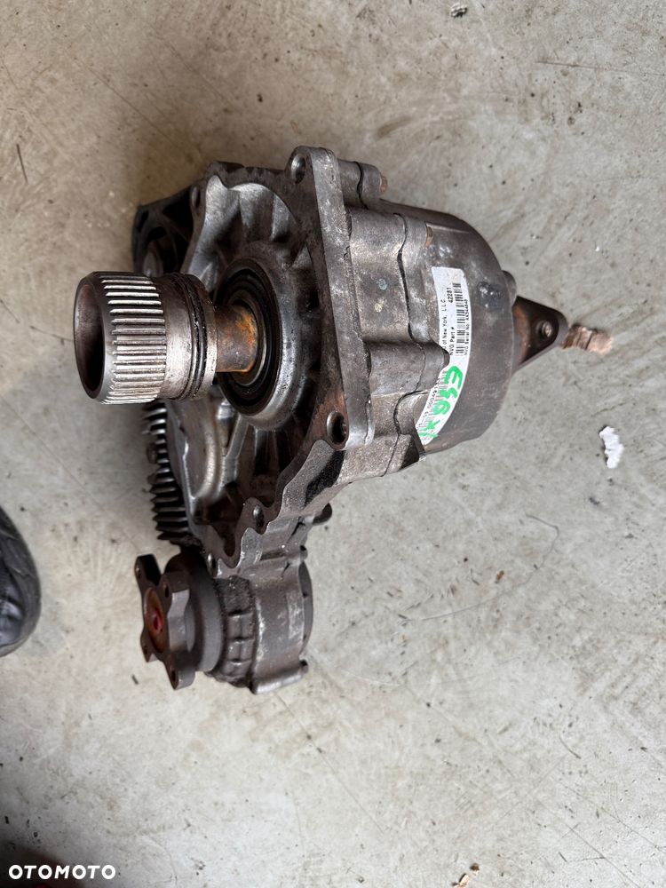 Reduktor skrzynka rozdzielcza e46 Xi Xd 325xi 330xi 330xd NV124 BMW - 1