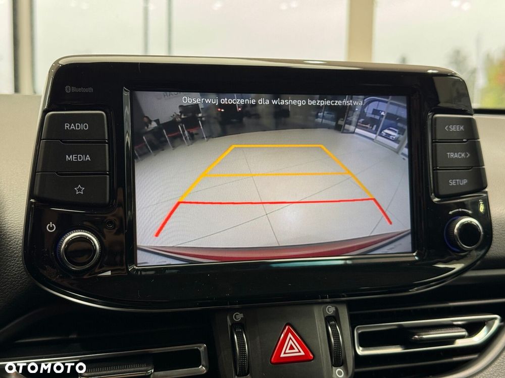 Hyundai i30 1.6 D Comfort DCT - 32