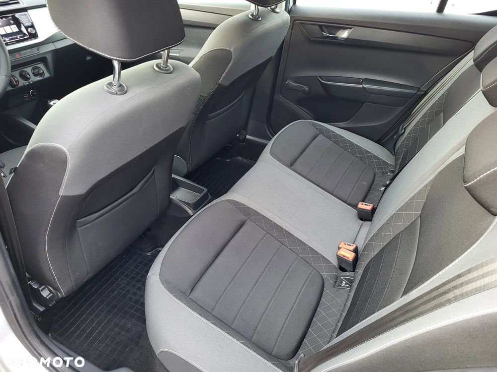 Skoda Fabia 1.0 Ambition - 23