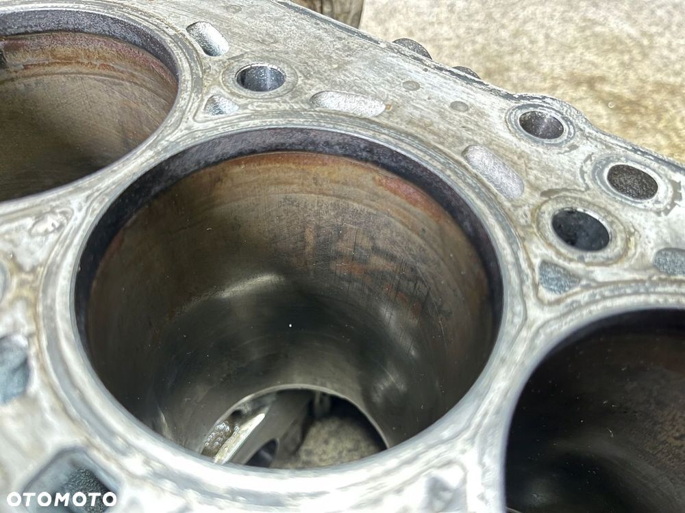 Blok silnika BMW F11 F10 2.0 D N47 N47D20C 184 km F25 F26 F07 F30 F32 F20 - 8
