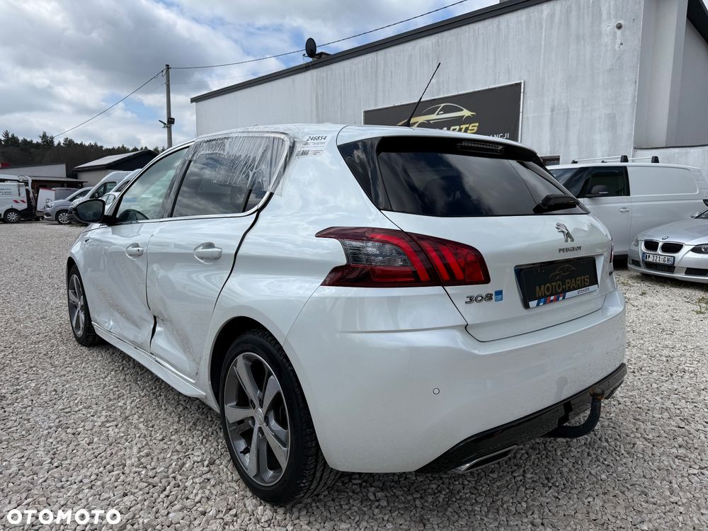 Peugeot 308 - 3