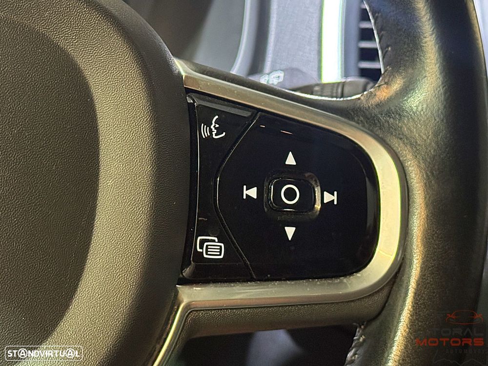 Volvo XC 90 2.0 D4 Momentum - 26