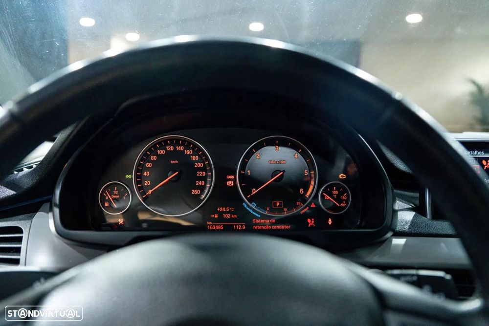 BMW X5 25 d sDrive Comfort 7L - 15