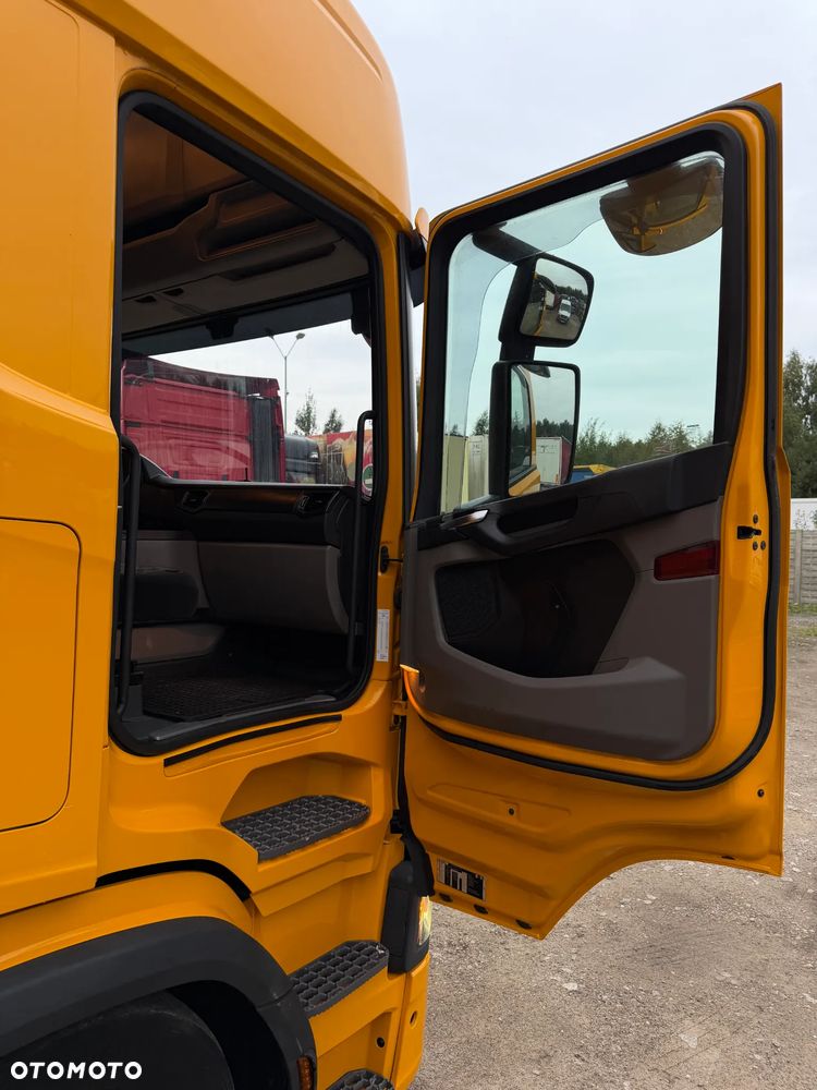 Scania R450 MEGA / NOWE OPONY / 2x LODÓWKA / ZBIORNIKI 1400 L / TACHOGRAF NOWEJ GENERACJI GEN2v2 / LOW DECK / LED / POLSKI SALON / 2019 ROK !! - 36