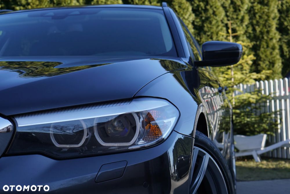 BMW Seria 5 - 36