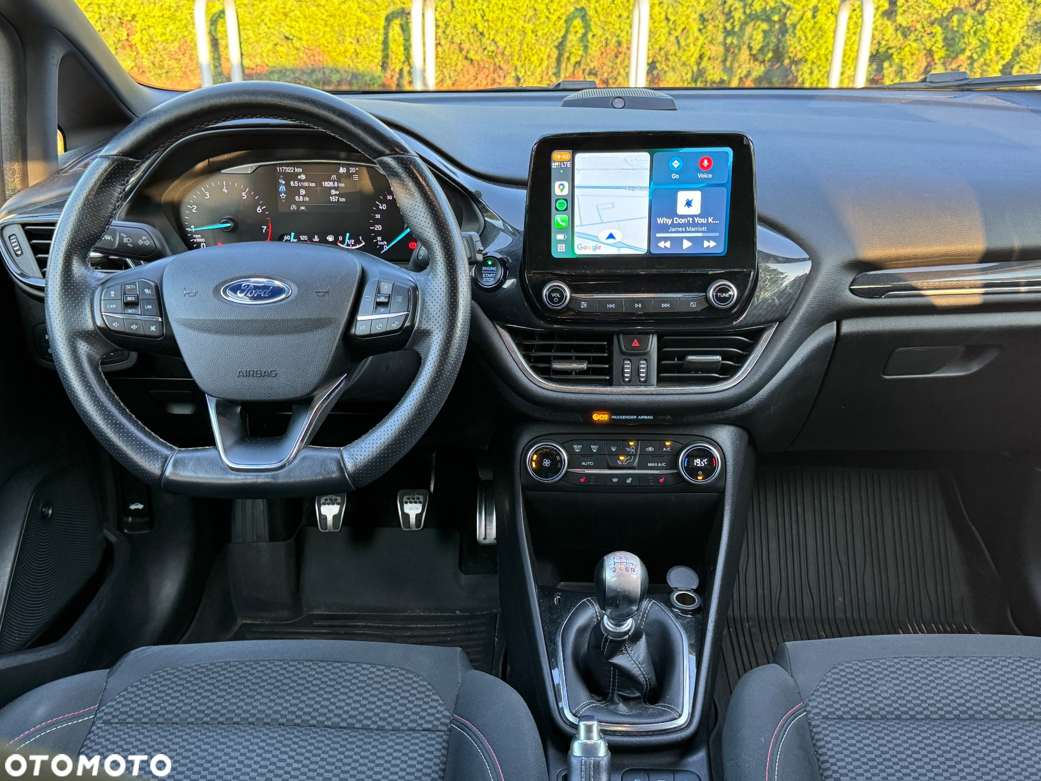 Ford Fiesta 1.0 EcoBoost S&S ST-LINE - 11