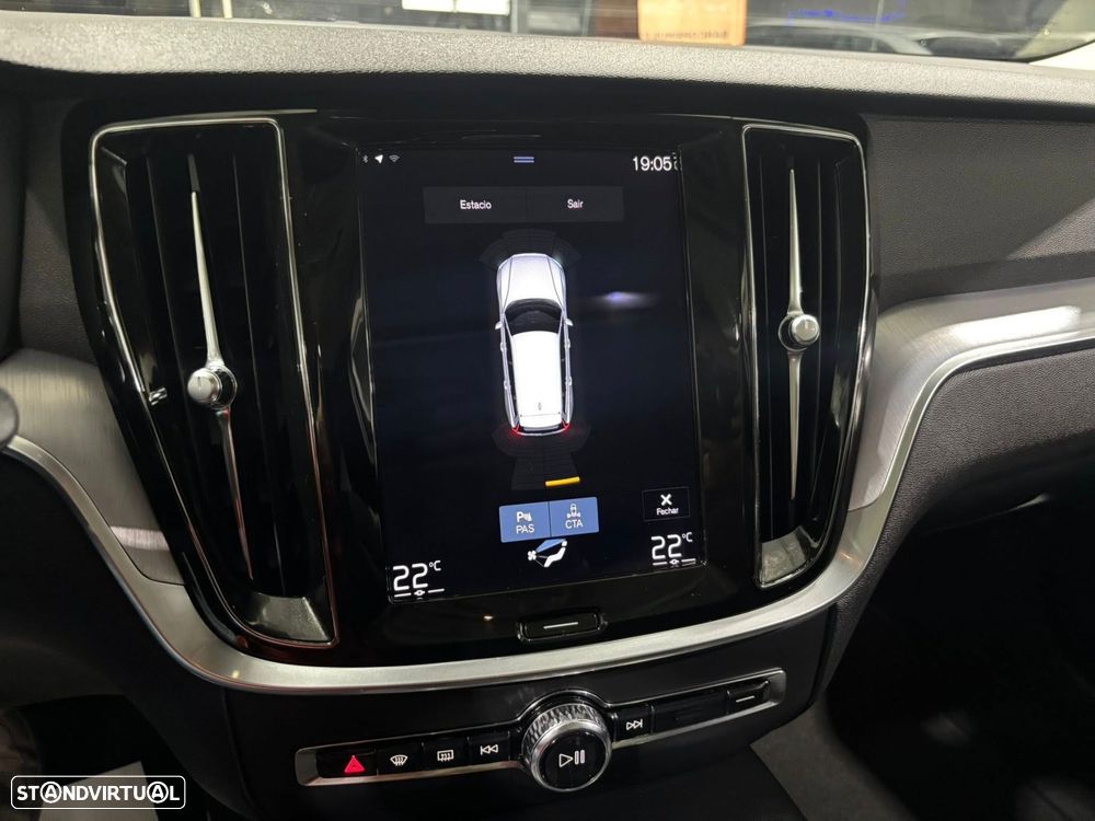 Volvo V60 2.0 T6 AWD TE Inscription Expression - 43