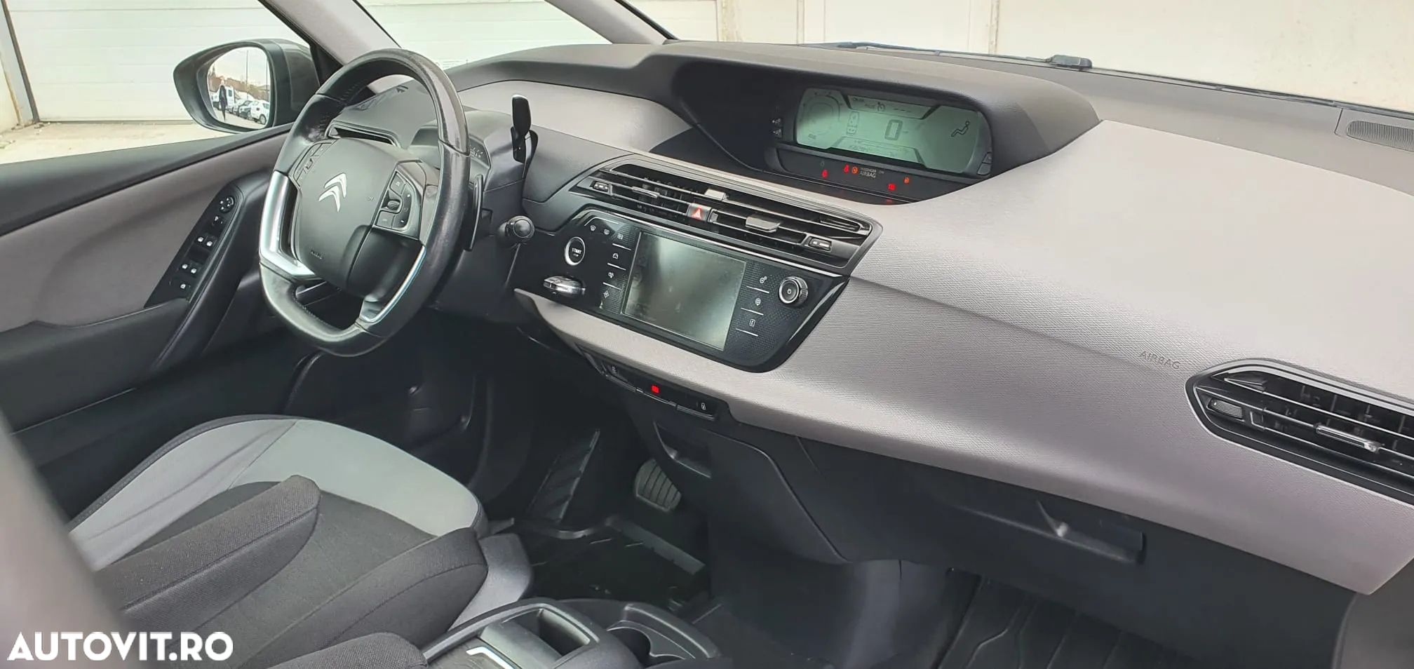 Citroën C4 Grand Picasso - 9