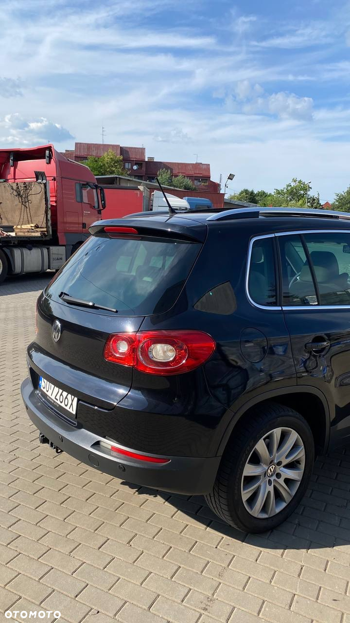 Volkswagen Tiguan 1.4 TSI BlueMotion Technology Lounge Sport & Style - 4