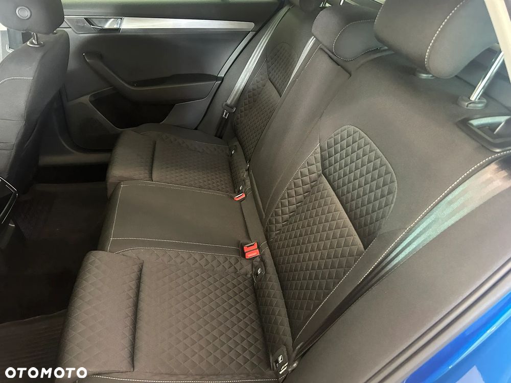 Skoda Superb 1.5 TSI Ambition DSG - 18
