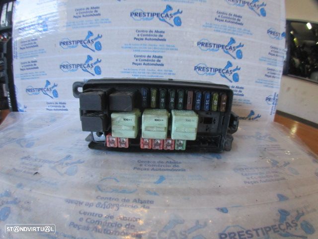 Caixa Fusiveis 690660402 MINI COOPER 2004 1.4D 75CV 3P PRETO - 1