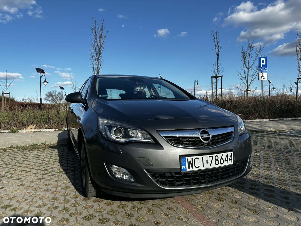 Opel Astra 1.4 T Enjoy S&S - 8