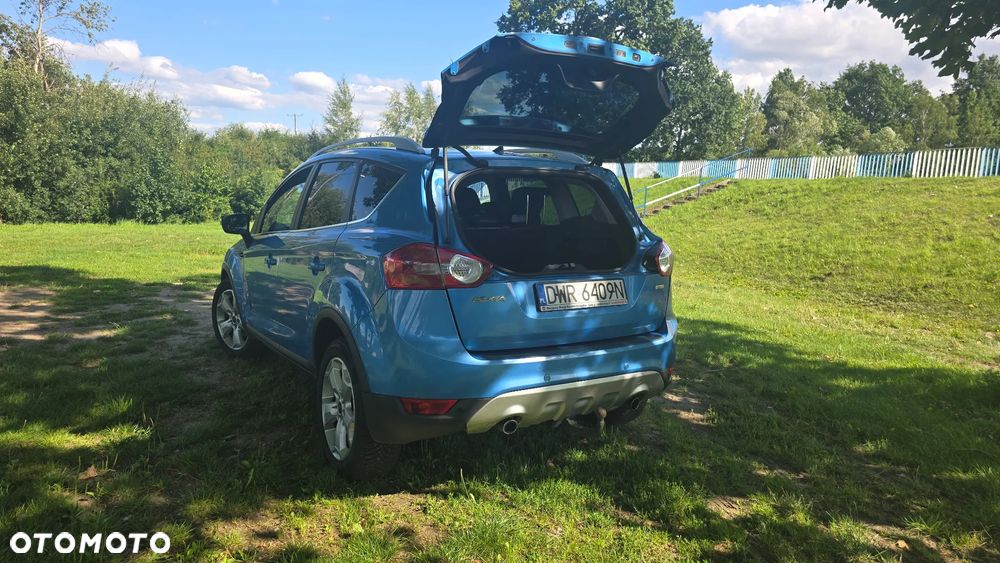 Ford Kuga 2.0 TDCi 4x4 Titanium - 14