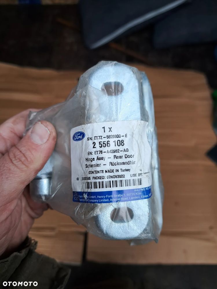 Zawias Drzwi Tył Tylnych Ford Transit Courier od 2014 2015 2016 2556108 ET76-A42982-AG - 3