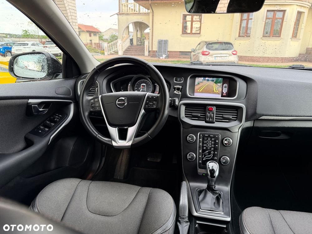 Volvo V40 Cross Country D2 Geartronic Momentum - 11