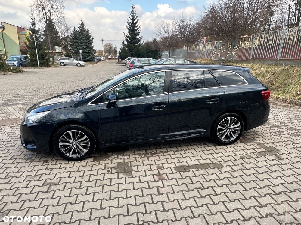 Toyota Avensis Touring Sports 1.8 Edition S+ - 14