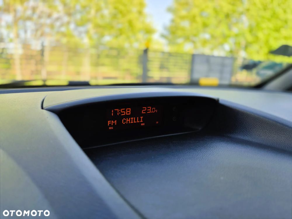 Opel Meriva - 26