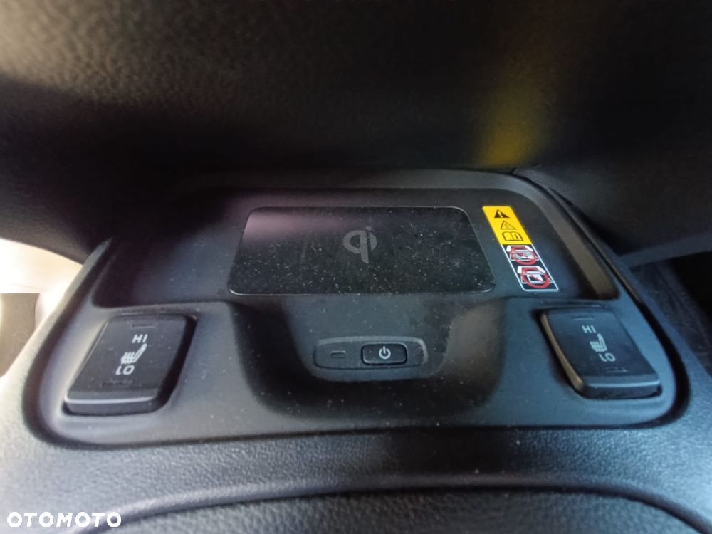 Suzuki Swace 1.8 Hybrid Elegance CVT - 16