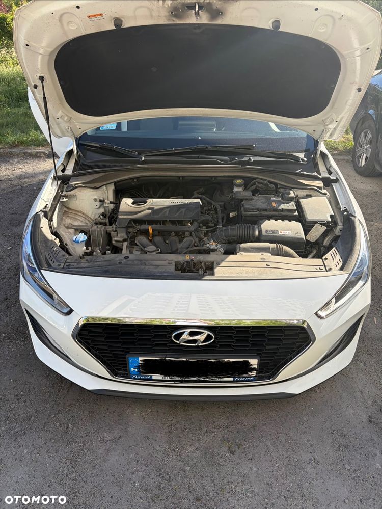 Hyundai i30 1.4 Classic + - 8