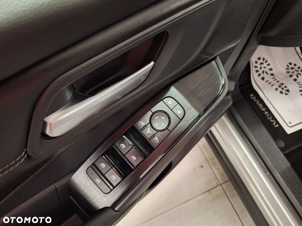 Nissan Qashqai 1.3 DIG-T DCT TEKNA+ - 30