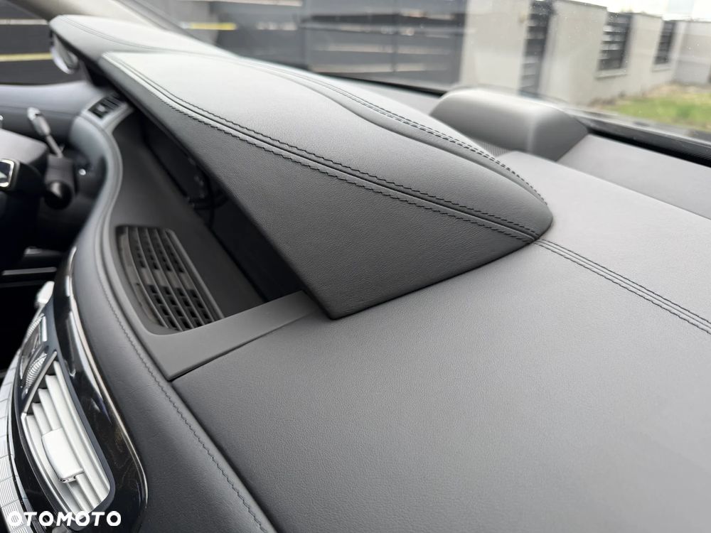 Mercedes-Benz CL 63 AMG 7G-TRONIC - 15