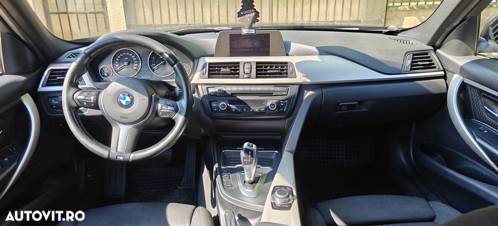BMW Seria 3 320d Aut. - 10