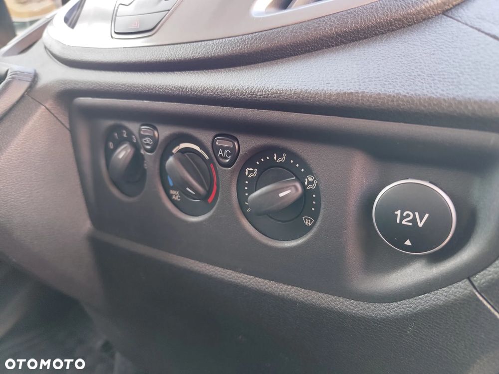 Ford Transit - 15